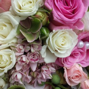 NR. 203   Īpašas pērlītes Jūsu īpašajā pušķī.